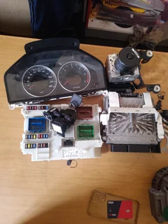 VOLVO S60 2012 D3 AUTMATIC LOCKSET FOR SALE DELIVERY AVAILABLE COUNTRY WIDE