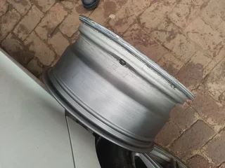VOLVO S60 2013 18” RIM FOR SALE DELIVERY AVAILABLE COUNTRY WIDE