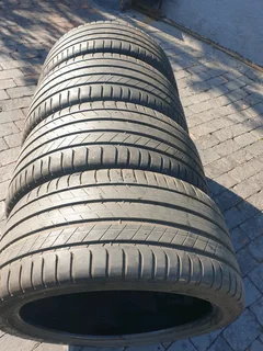 295 35 21.michelin Latitude Sport 3