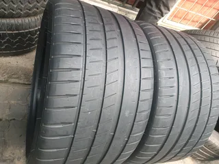 305 30 20.MICHELIN PILOT SPORT 4S