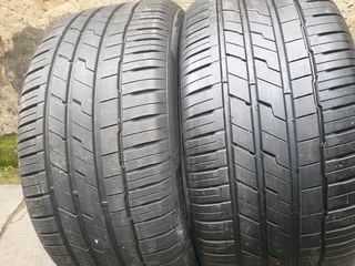 275 40 21.HANKOOK VENTUS RUNFLAT