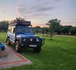 2004 Landrover Defender 110 TD5 2.5 CSW