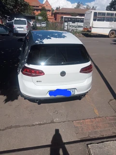 2014 Volkswagen Golf Hatchback