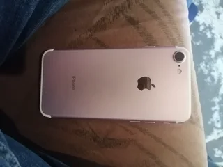 Cellphone - Ad posted by Thamsanqa Ndlovu