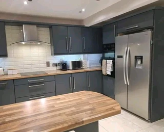 Kitchen And Furniture Respray