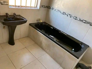 Bathtub re enameling