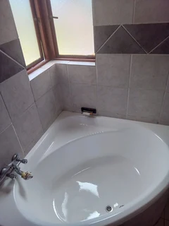 Bathtub Re Enameling