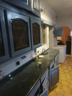 Kitchen Furniture Spray Painting