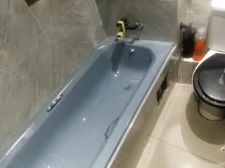 Bathtub Re-enameling