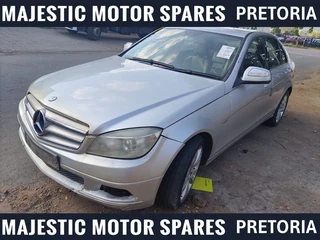 Mercedes C320 CDI preface stripping for spares