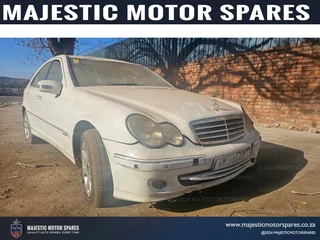2006 Mercedes Benz C200 Kompressor used spares and parts for sale