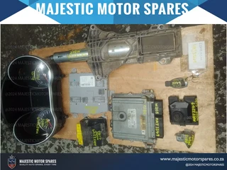 2015 Mercedes-Benz C180 W205 Lockset, ECU, Key &amp; Ignition Set for Sale –