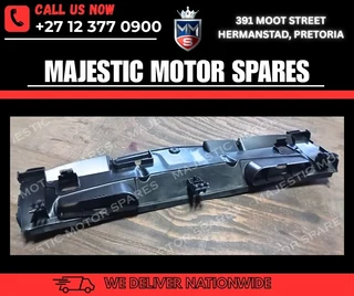 Mercedes-Benz W204 Radiator cover/Top cradle cover for Sale - Brand New!