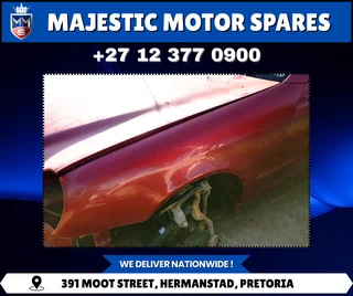 Mercedes-Benz CLK320 W208 Fenders (2006 model) for Sale – Used