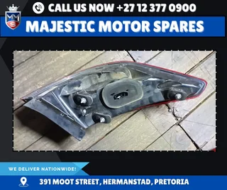 2014 Mercedes Benz E250 W207 Tail light for Sale – Used