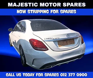 2015 Mercedes Benz C250d AMG Bluetec W205 automatic diesel now stripping for spares.