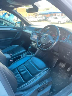 2018 Tiguan R- line 1.4tsi