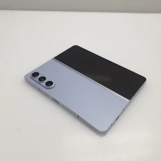 Z Fold 5 Like Brand New Icy Blue