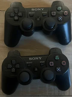 PS3 Controller x2