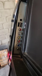 Sanyo solid state vintage rladio in good condition R250