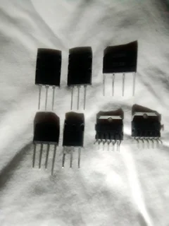 Components to sell the lot only R300