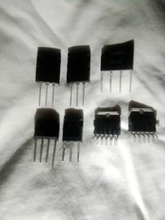 Components to sell the lot only R300