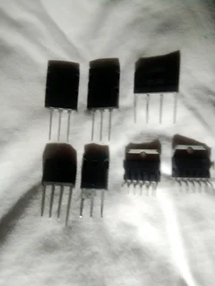 Components to sell the lot only R300