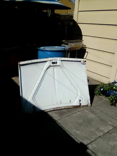 Datsun 1400 bonnet little bit of rust not to bad R300