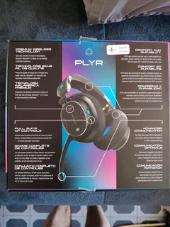 Skullcandy PLYR wireless gaming headset