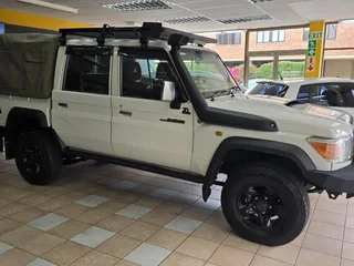 2020 Toyota Land Cruiser 79 4.5D LX V8 Double Cab