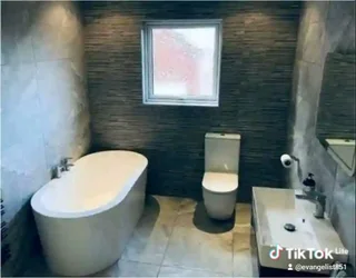 Bathroom doctor, tiling and painting