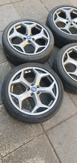 Ford st rims and tyres