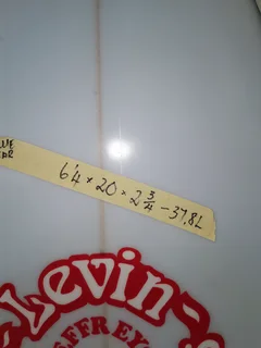 SURFBOARD - LEVIN JBAY.