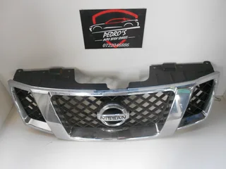 Nissan navara grill