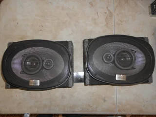 Kenwood 7x10 speakers