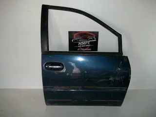 Chysler voyager right hand driver door with glass