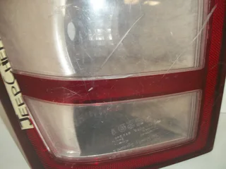 Jeep Cherokee tail light (Left)