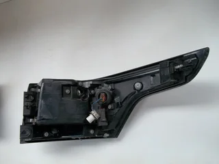 Range Rover (2017) tail lights (Left &amp; Right) Sold Seperately.