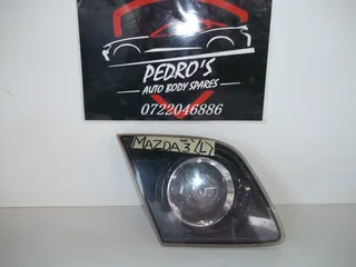 Mazda 3 tail light (Left inner)