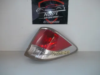 Mazda BT-50 (2014) tail light (Right)