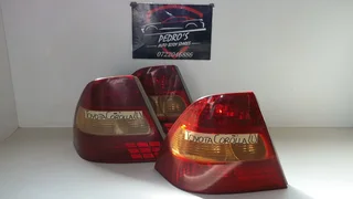 Toyota Corolla tail lights (Left)