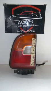 Toyota Rav 4 tail light (Left)