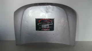 Renault Duster bonnet