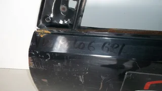 VW Polo 6 passenger front door