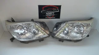 Mitsubishi Pajero Headlight set (L&R) SOLD AS A SET