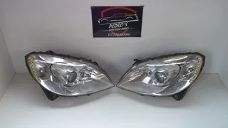 Mercedes (W245) headlight set