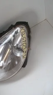 Mercedes (W245) headlight set