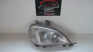 Mercedes (W163) Right headlight
