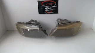 Bmw (E90) headlight set