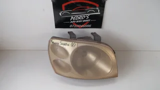 Mahindra Scorpio Right headlight